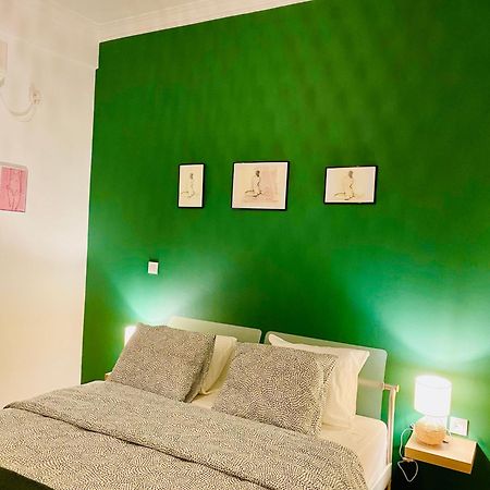 Antinoros Inn, Stylish Apartment,3' To Metro Афіни Екстер'єр фото