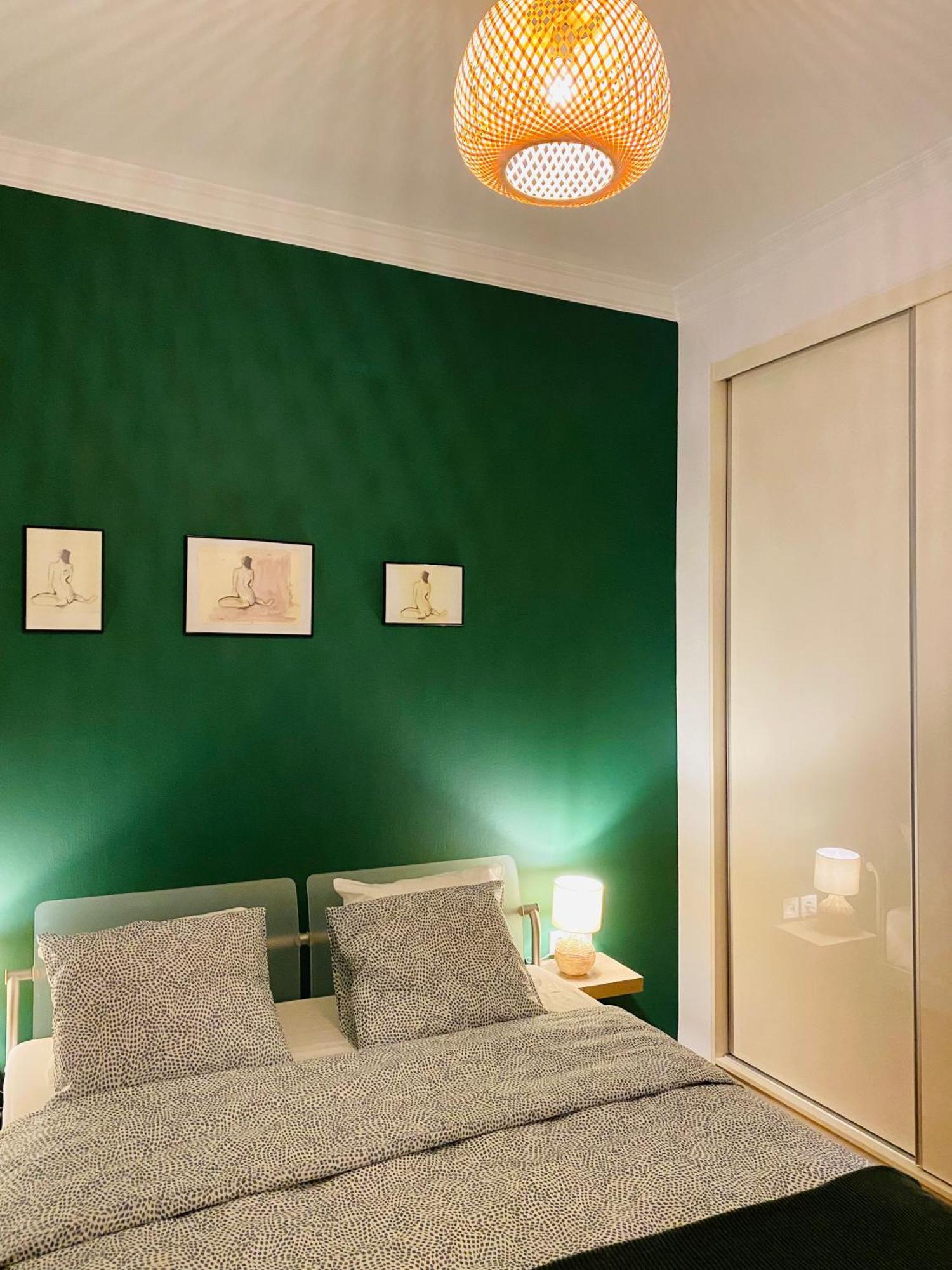 Antinoros Inn, Stylish Apartment,3' To Metro Афіни Екстер'єр фото