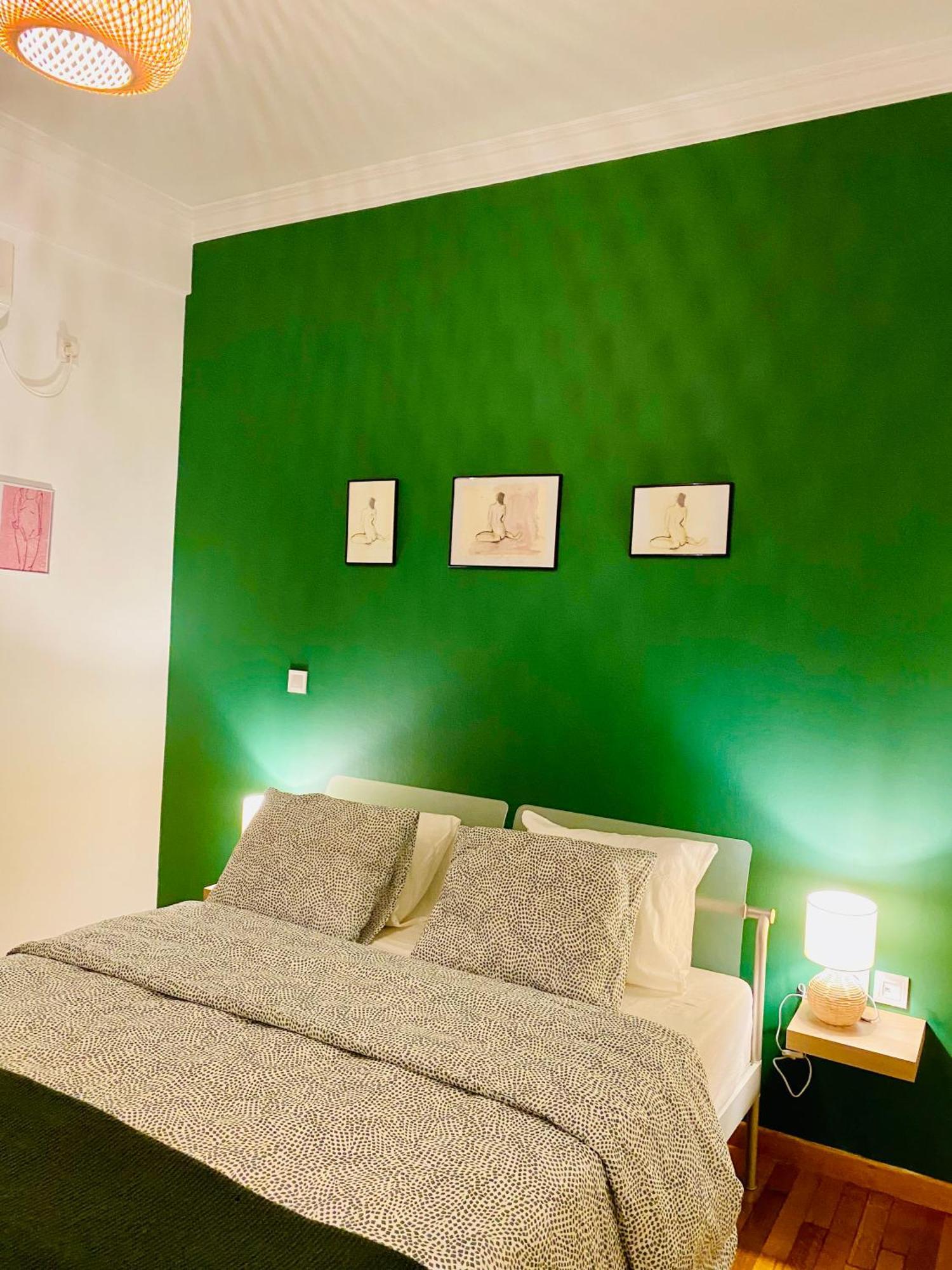 Antinoros Inn, Stylish Apartment,3' To Metro Афіни Екстер'єр фото