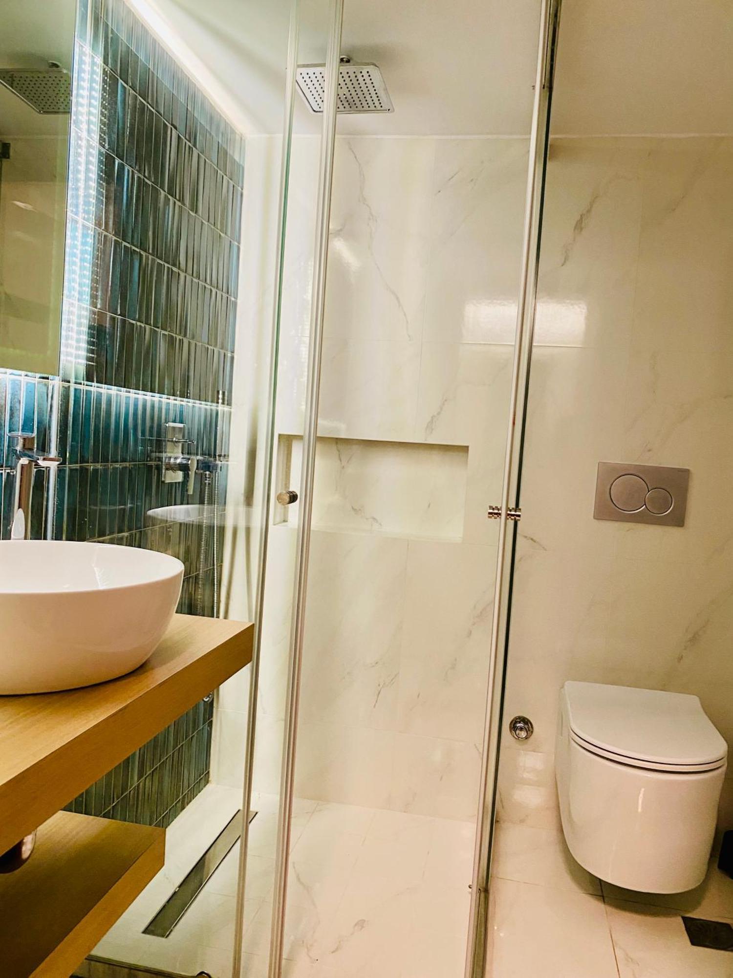 Antinoros Inn, Stylish Apartment,3' To Metro Афіни Екстер'єр фото